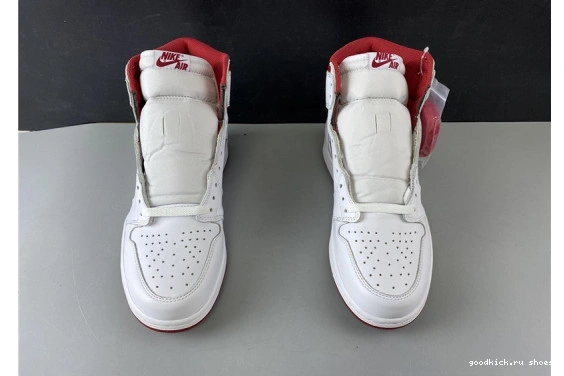 555088-103 555088-103 AIR (2017) Retro Red Jordan 1 Metallic 0218